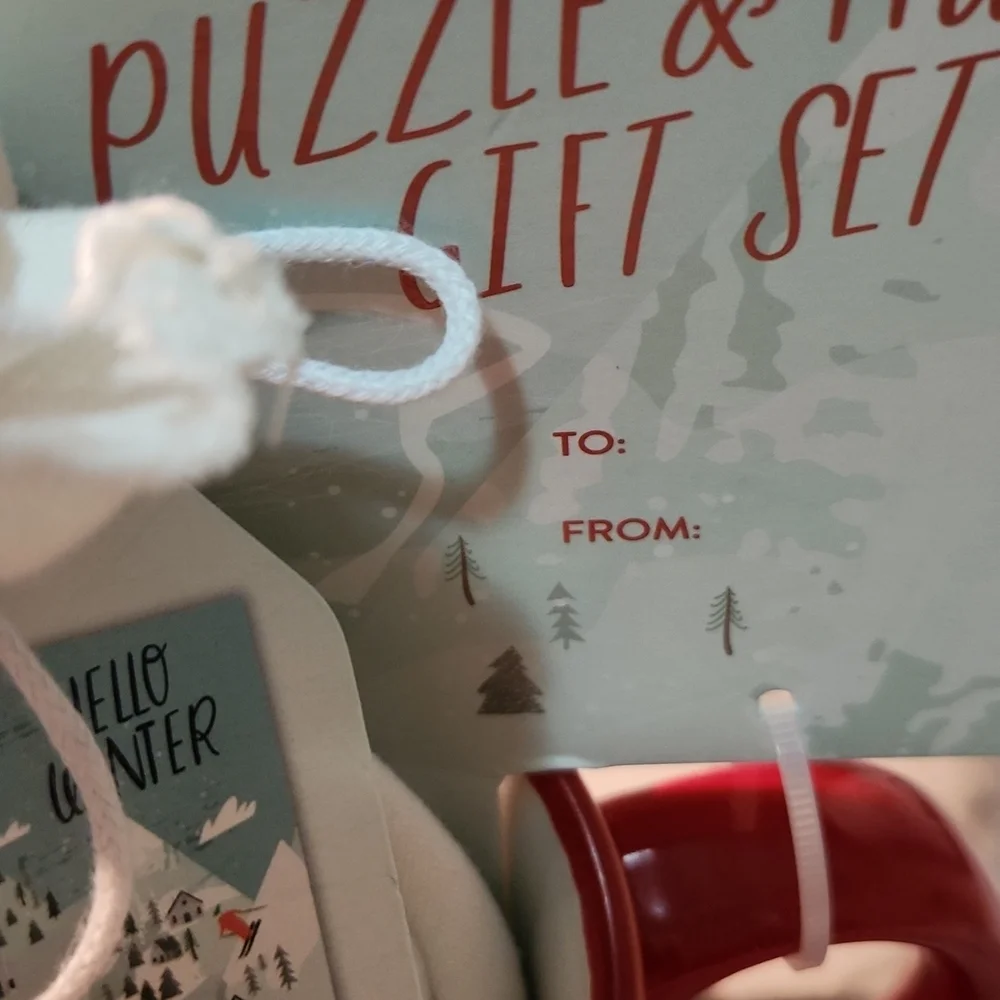 New! Eccolo merry and bright puzzle  and mug  gift set